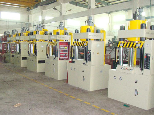油壓機